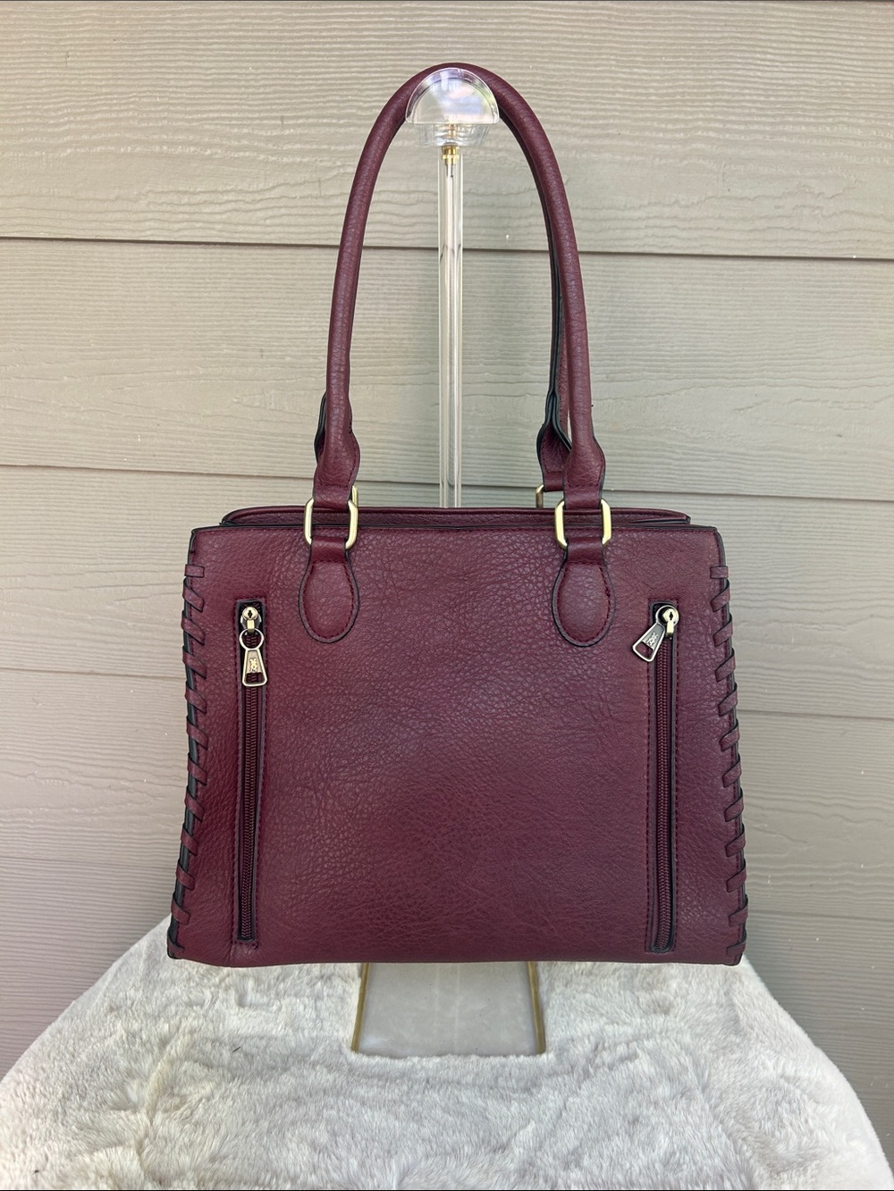 Jessie & James Lioness Concealed Carry Satchel Bag in Wine